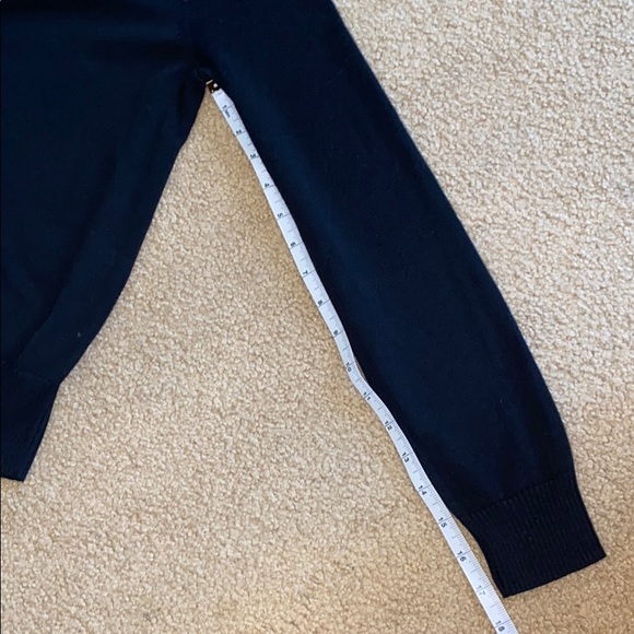 Black button up sweater by ELLE (AB) - Picture 9 of 9